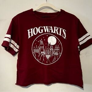 Hogwarts Maroon Cropped T-Shirt